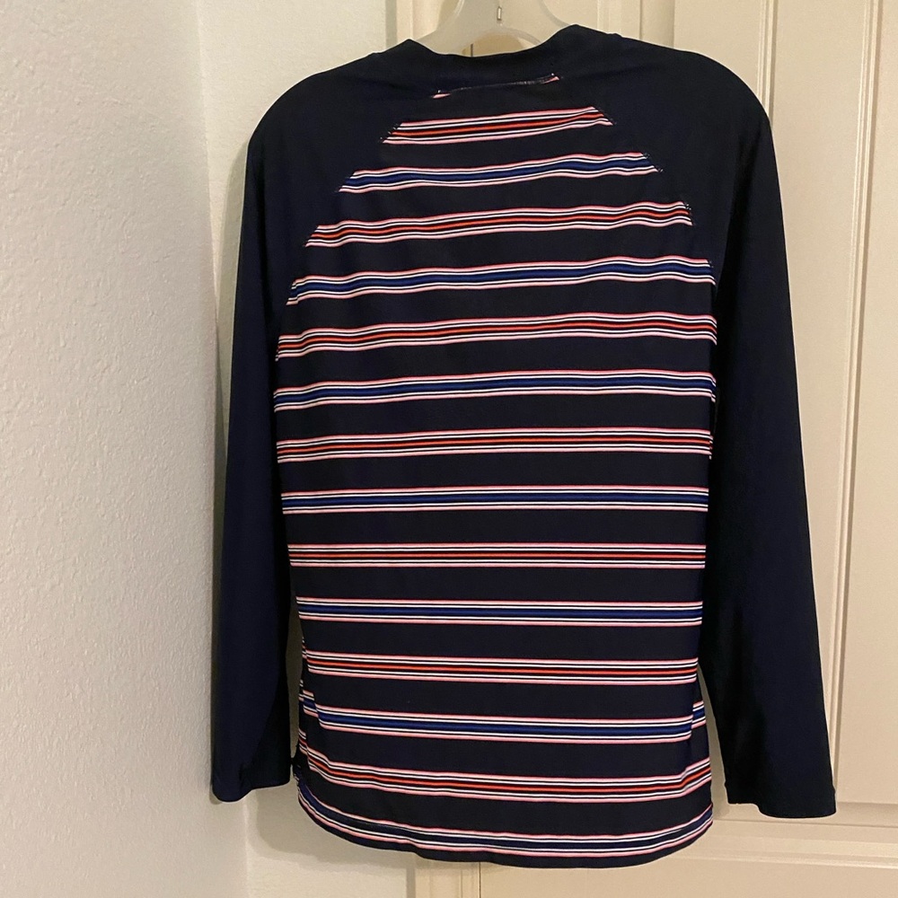 Gap Body Long Sleeve Blue Stripe Women’s Rash Guard.  Size XL
